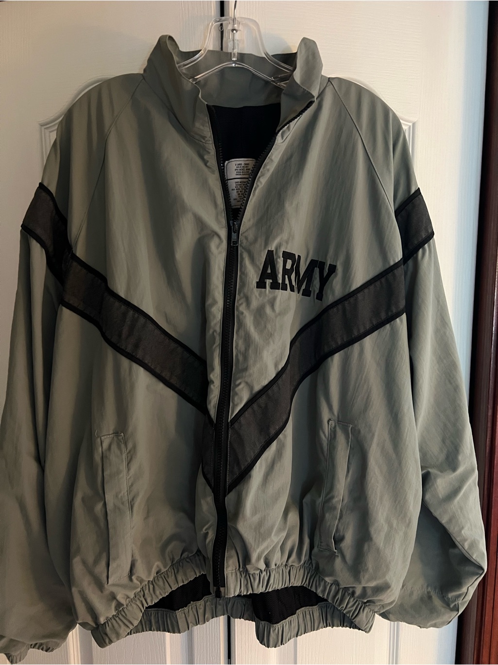 U.S. Army Issued Ipfu Jacket Gray & Black Lined Windbreaker Jacket - Vintage